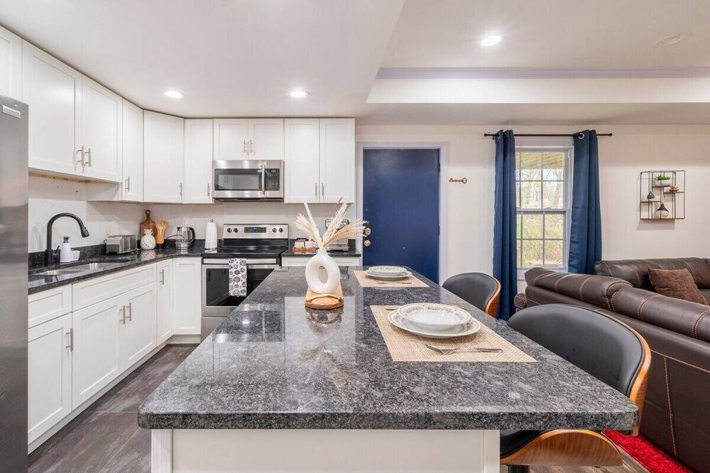 Marietta Apartment | Pearl near KSU