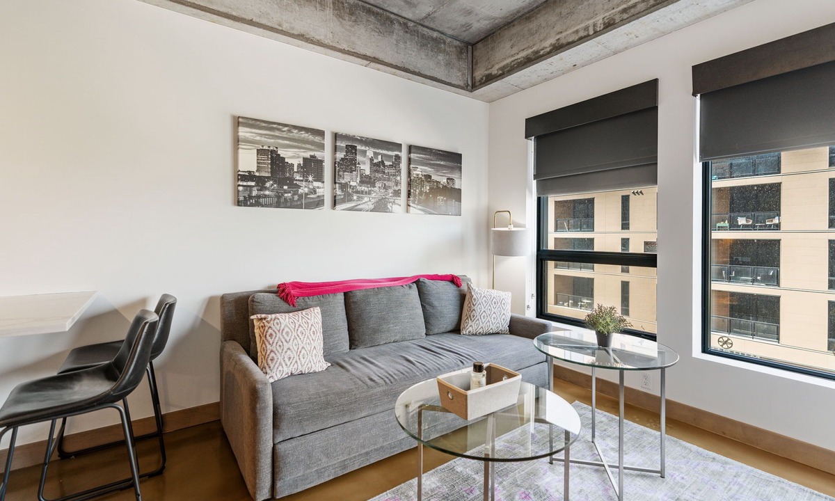 Warehouse District Apartment | MINNeSTAY* Sable 304 | North Loop | Target Center
