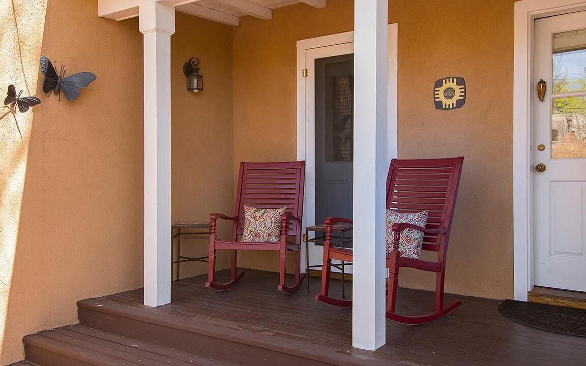 Historic Eastside Condo | Tres Puertas
