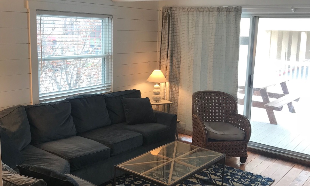 Midtown Ocean City House | Huge 5 Bedroom, 4 bathrooms/Ocean Views/Open July 10-17, 2026