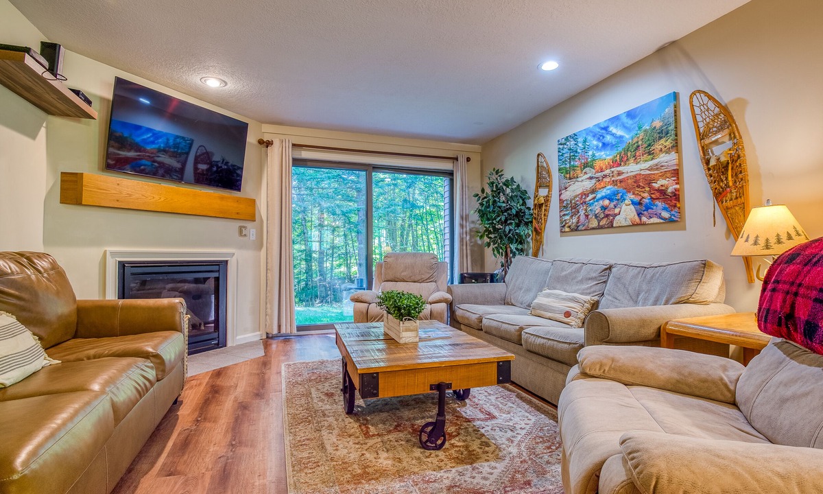 Jackson Condo | 3 Bedroom Condo in Nordic Village/Nordic Wilderness - 1 mile to Storyland,
