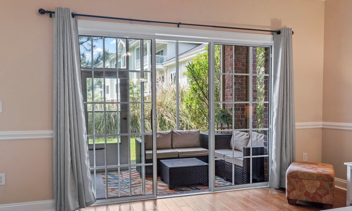 Central Myrtle Beach Condo | Family Oasis: Charming 3-BR Myrtle Beach Condo - Adventure, Sun & Golf Fun!