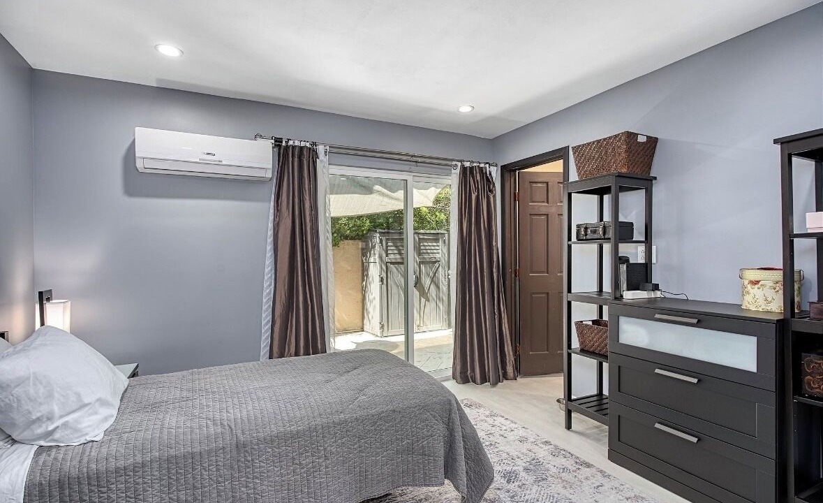 Calabasas Apartment | Private 2+2 Unit in Calabasas