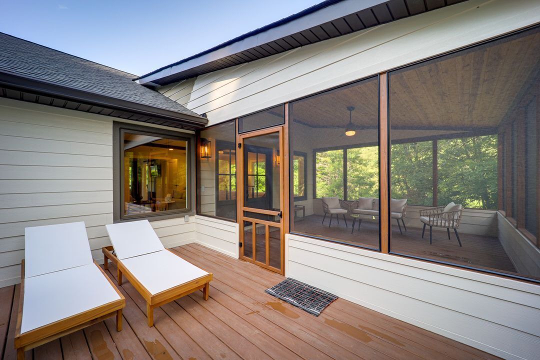 Bakersville Cottage | Cozy & private cottage, luxurious Hot Tub at Blue Ridge Mountains countryside