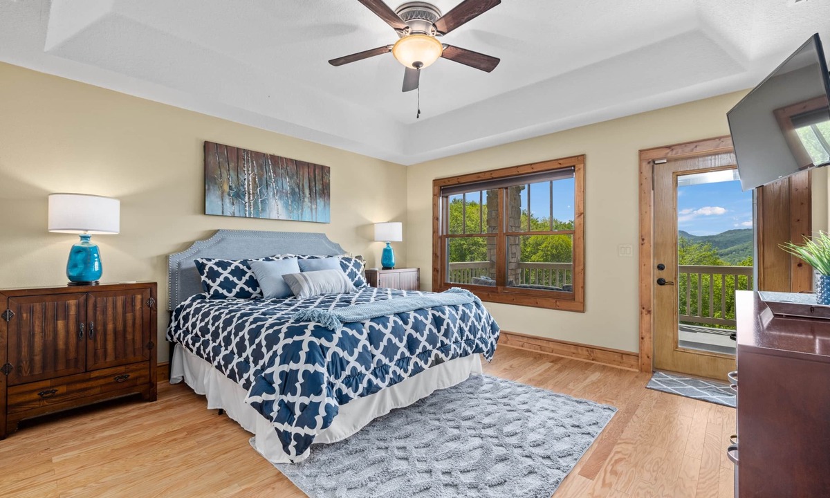 Banner Elk Condo | Panoramic Luxury Retreat with Mountain View’s
