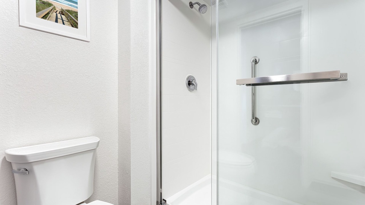Photo of Bathroom in Fernandina Beach
