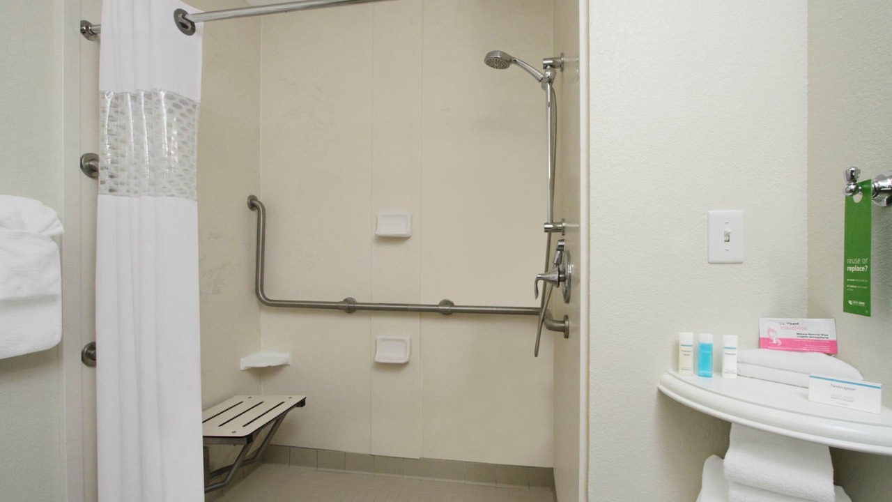 Photo of Bathroom in Oceanfront