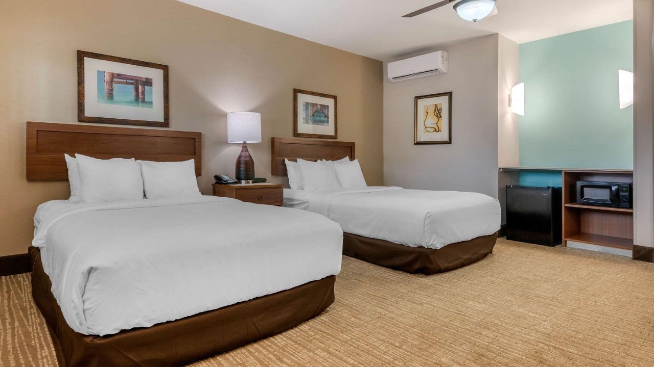Photo of Bedroom in Jekyll Island