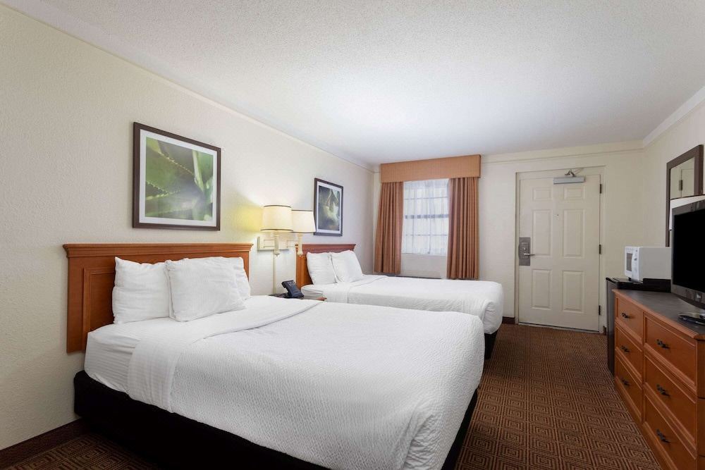 Photo of Bedroom in Huntsville