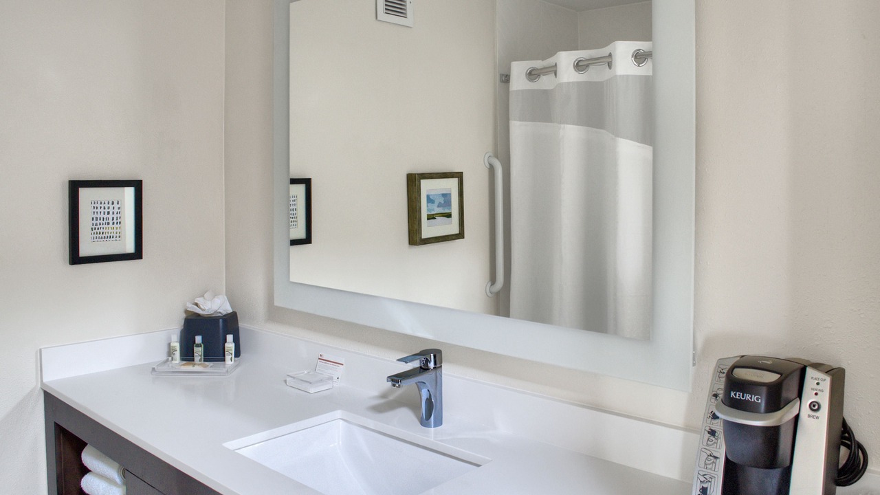 Photo of Bathroom in Tillmans Corner