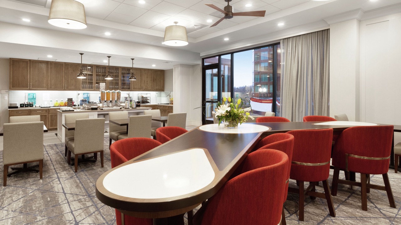 Photo of Livingroom in Downtown