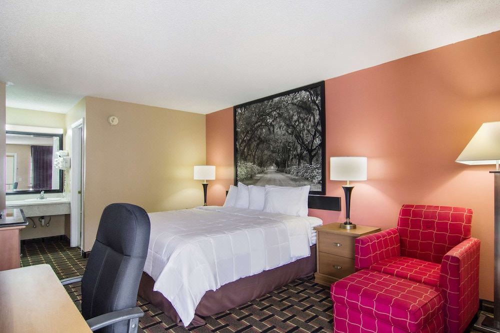 Photo of Bedroom in Darien