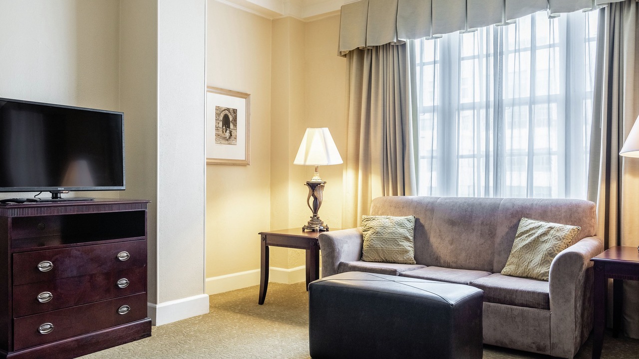 Photo of Livingroom in Central City