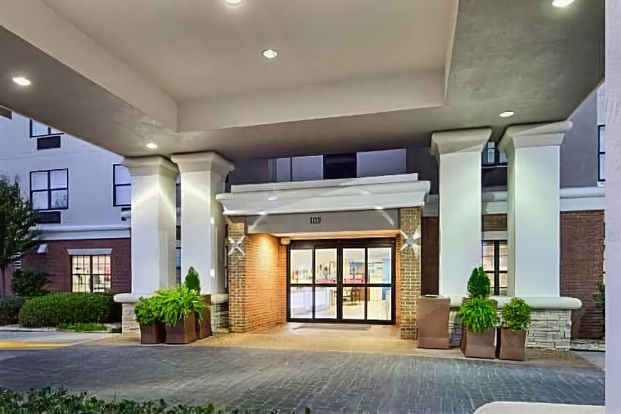 Photo of Buildings in Byron
