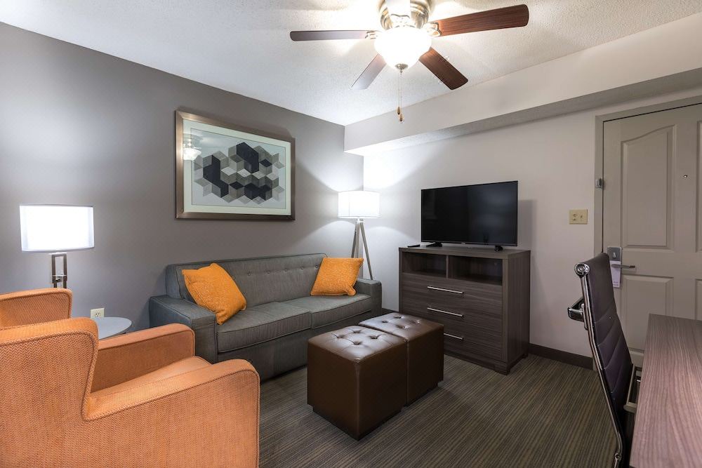 Photo of Livingroom in Huntersville