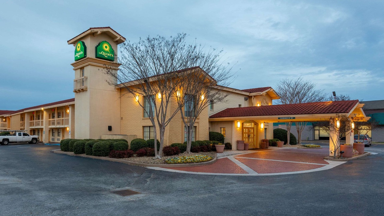 Photo of Buildings in Huntsville