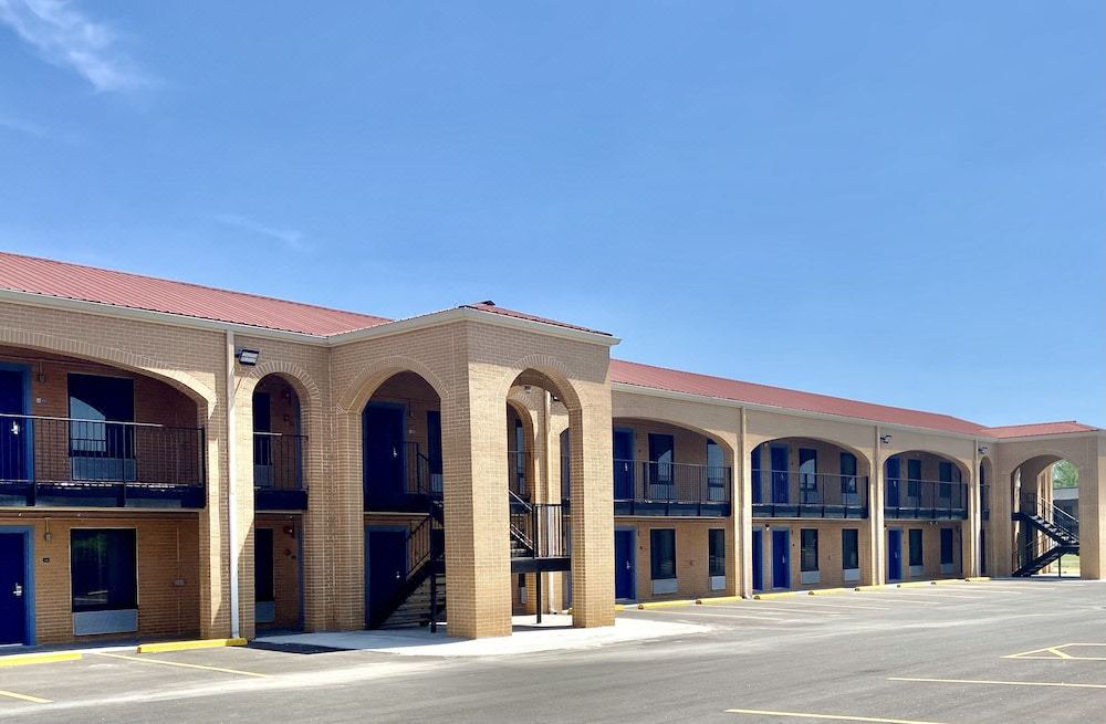Photo of Buildings in Newnan