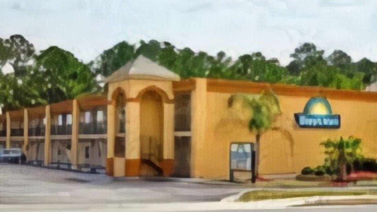 Photo of Buildings in Dock Junction