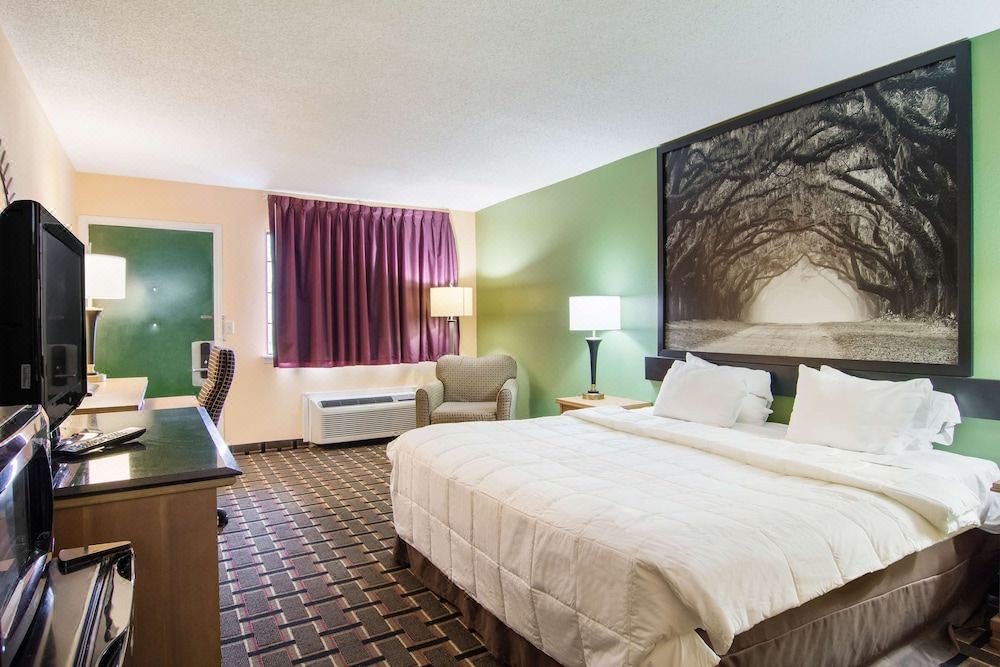 Photo of Bedroom in Darien
