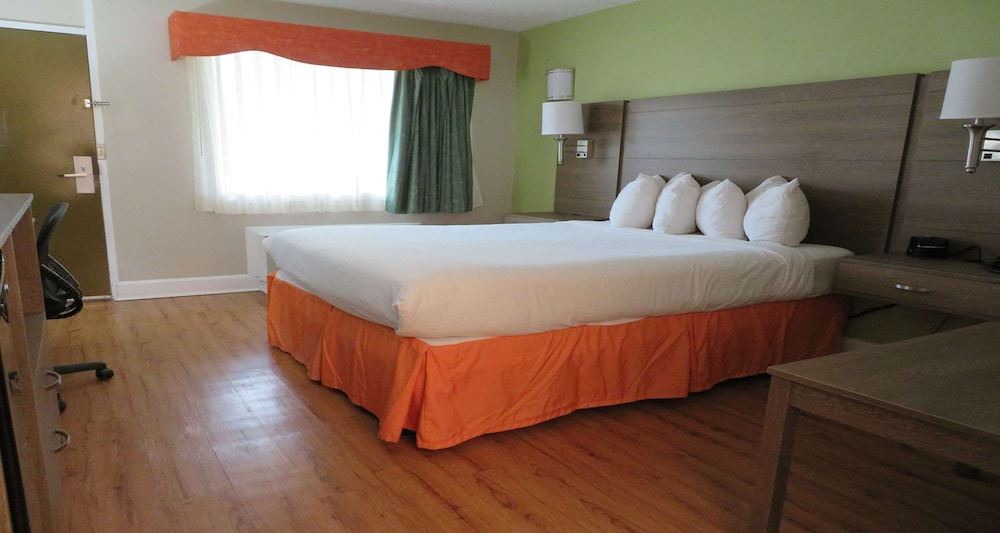 Photo of Bedroom in St. Marys