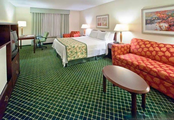 Photo of Livingroom in Huntsville