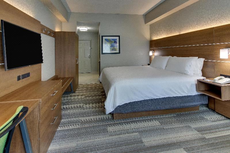 Photo of Bedroom in Villages of Palm Beach Lakes