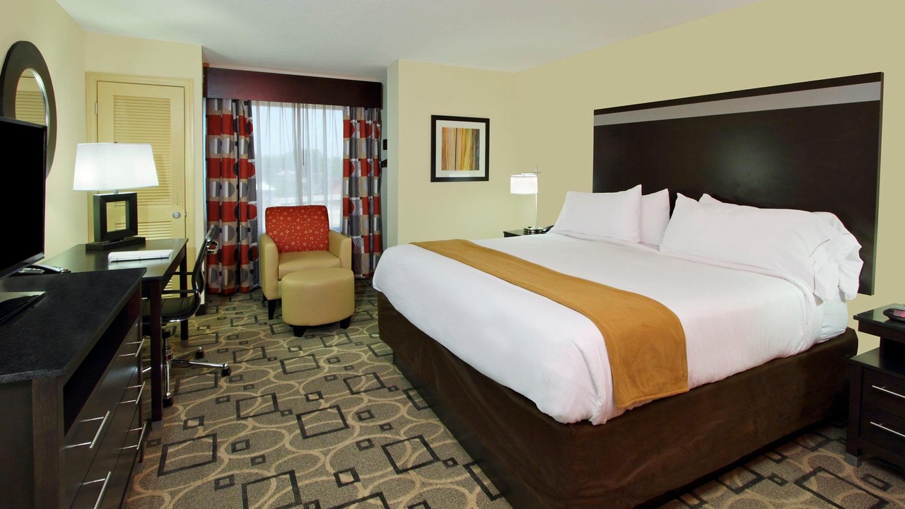 Photo of Bedroom in Downtown