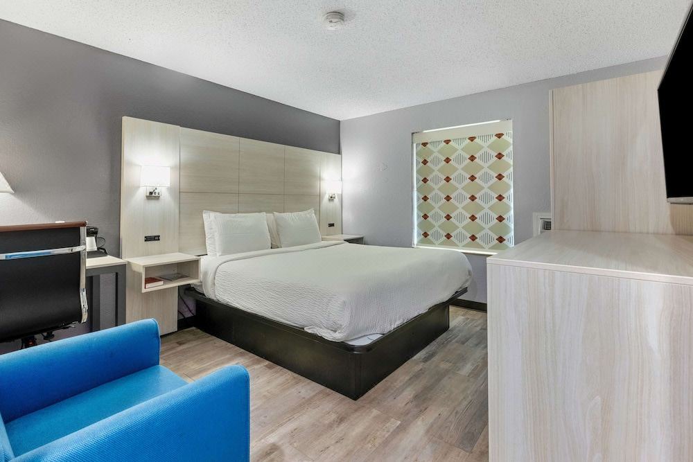 Photo of Bedroom in Fleming