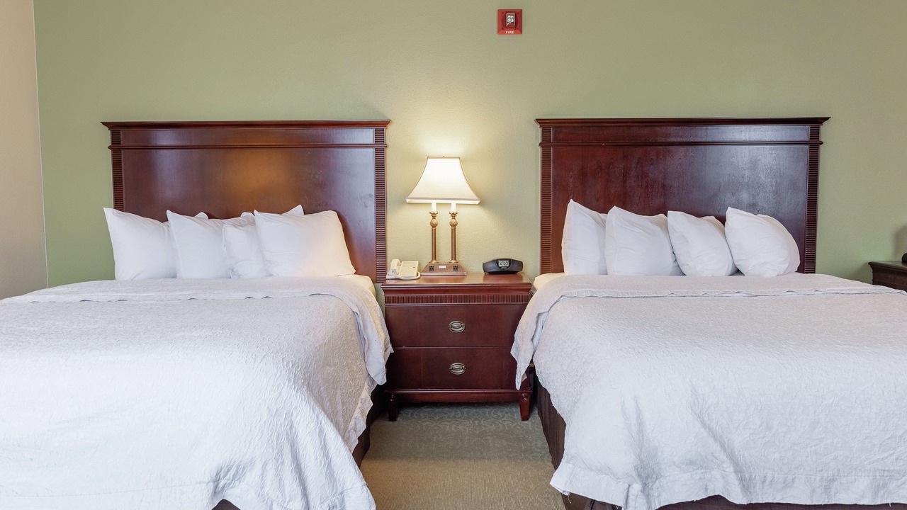 Photo of Bedroom in Central City