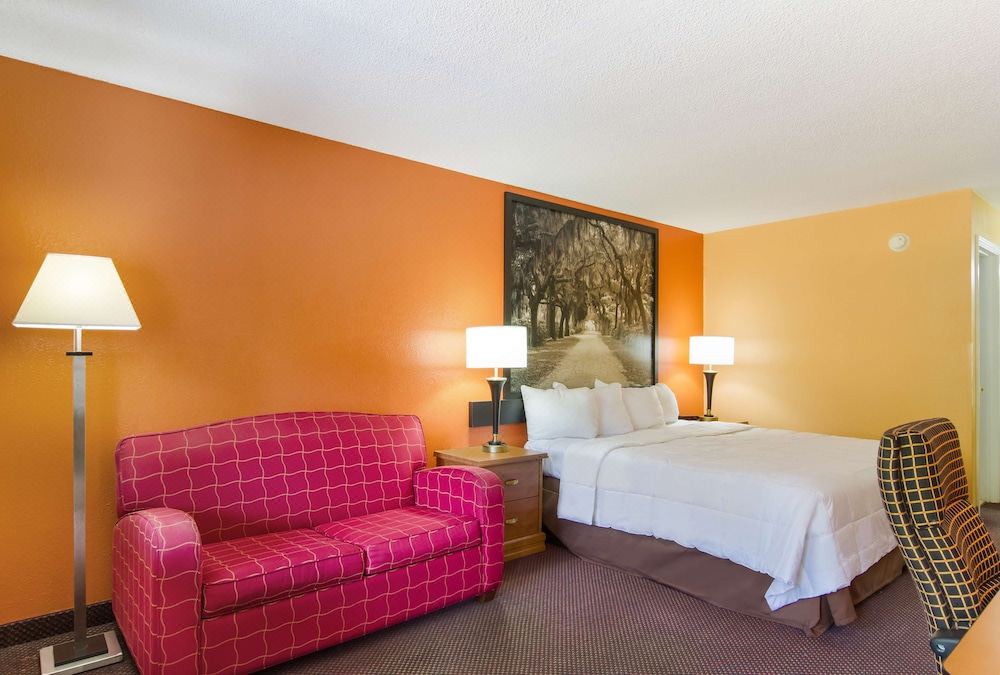 Photo of Bedroom in Darien