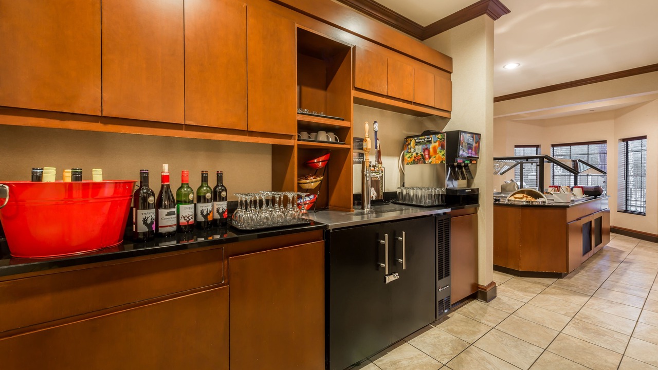 Photo of Kitchen in Oak