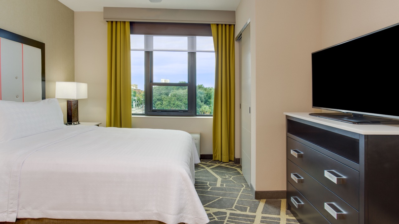 Photo of Bedroom in Hitch Village - Fred Wessels Homes