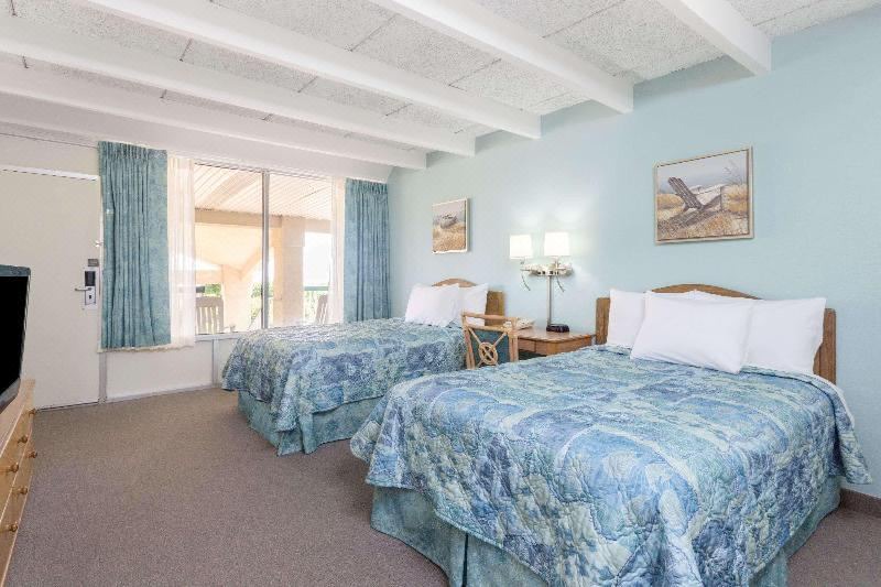 Photo of Bedroom in Jekyll Island