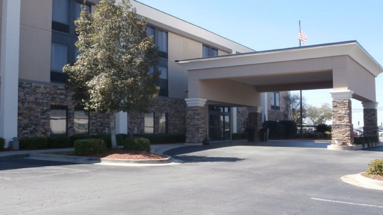 Photo of Buildings in Douglas