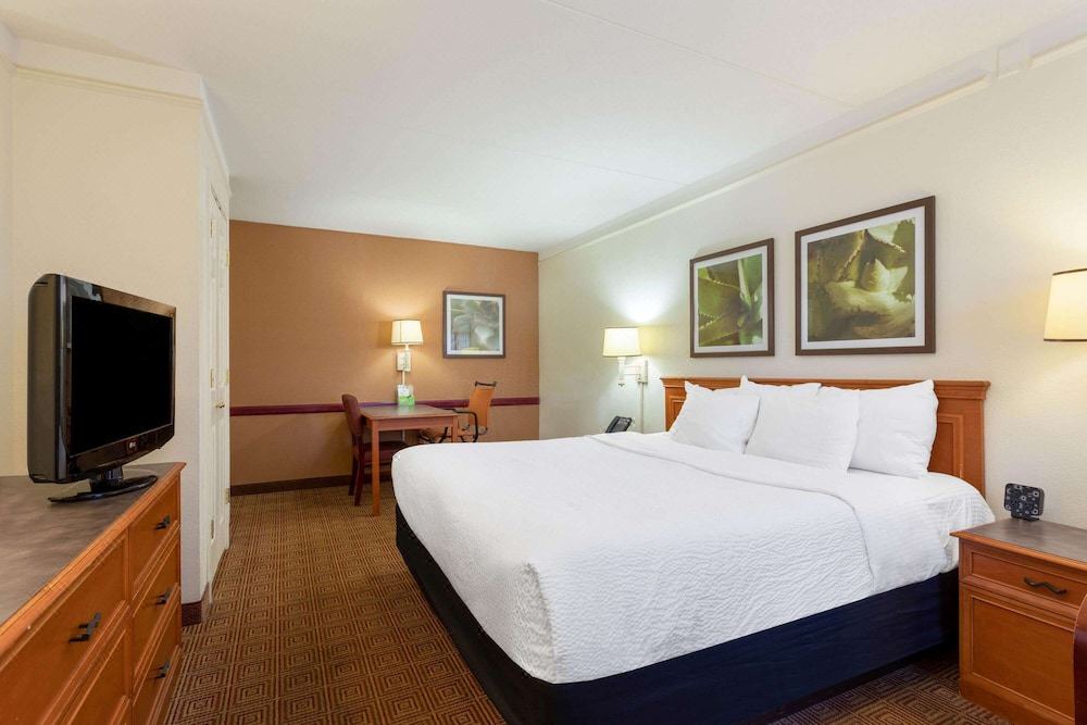 Photo of Bedroom in Huntsville