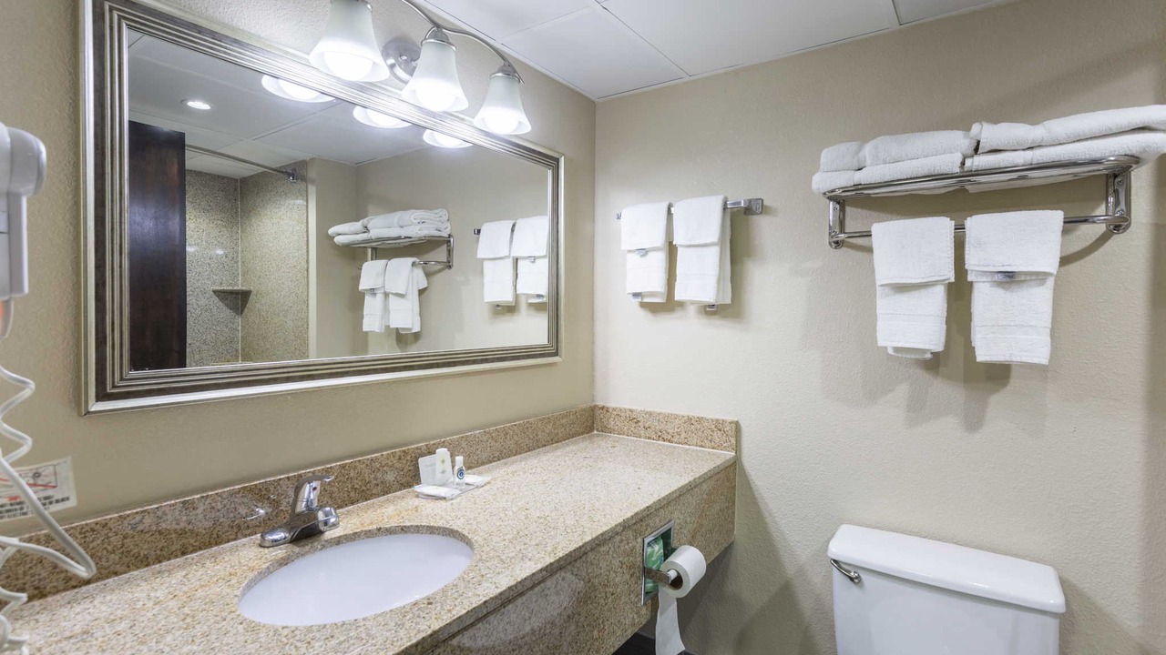 Photo of Bathroom in Priceville