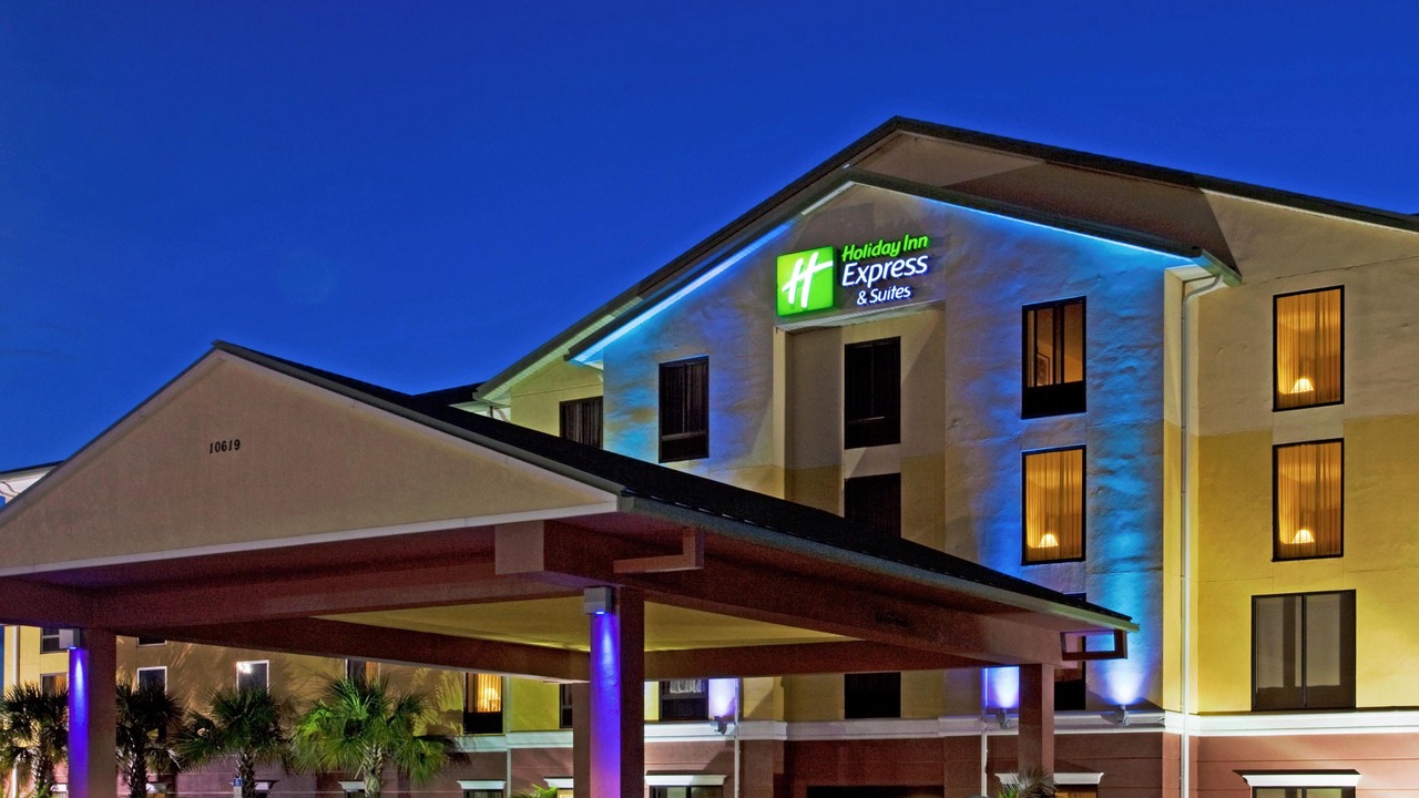 Photo of Buildings in Port Richey