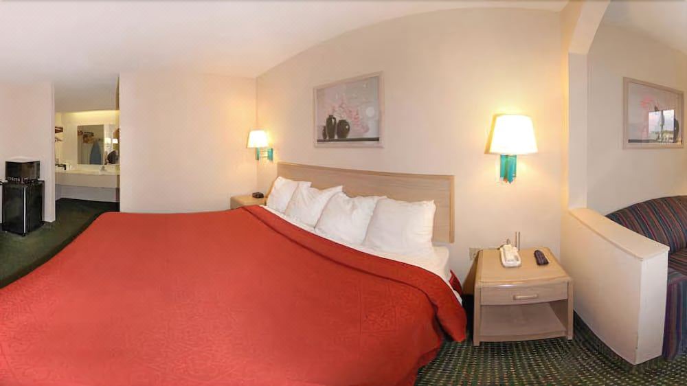 Photo of Bedroom in Stockbridge