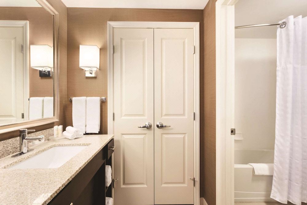 Photo of Bathroom in Eagan Park