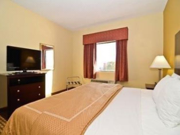 Photo of Bedroom in Warner Robins