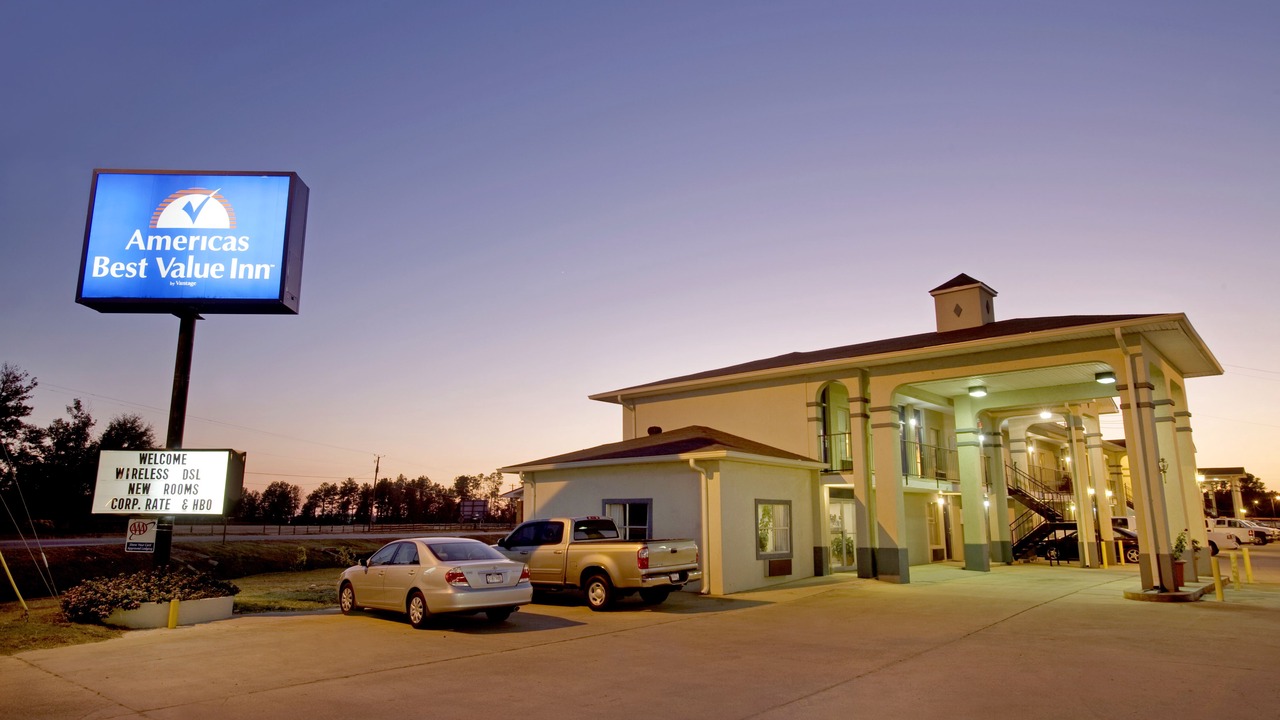 Photo of Buildings in Mexia