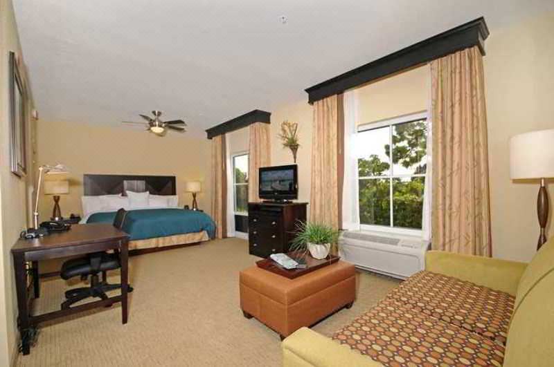 Photo of Livingroom in Port Richey