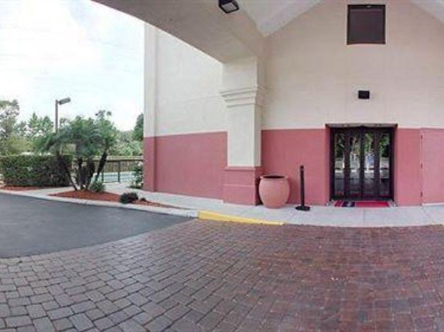 Photo of Others in Plantation Estates