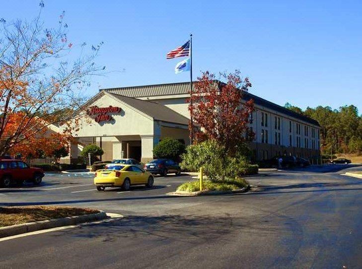 Photo of Buildings in Tillmans Corner