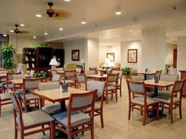 Photo of Livingroom in Dock Junction