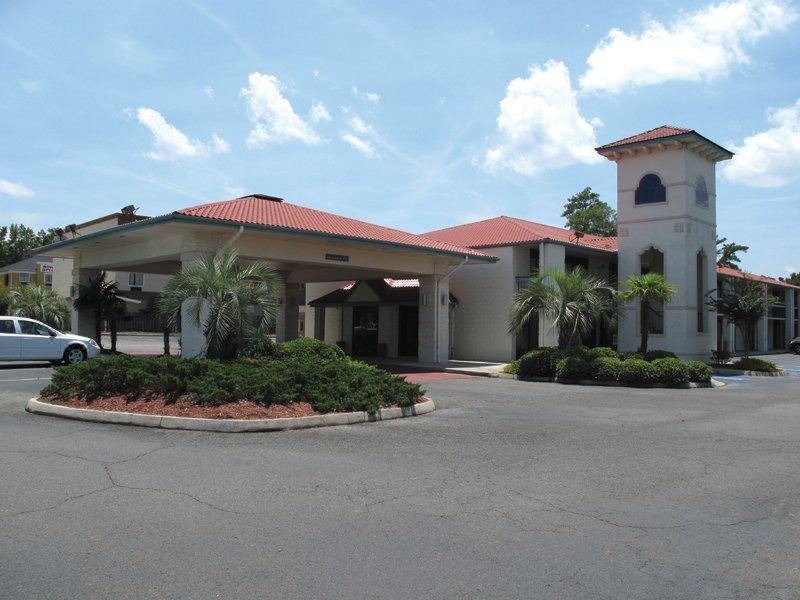 Photo of Buildings in Fleming