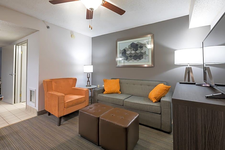 Photo of Livingroom in Huntersville