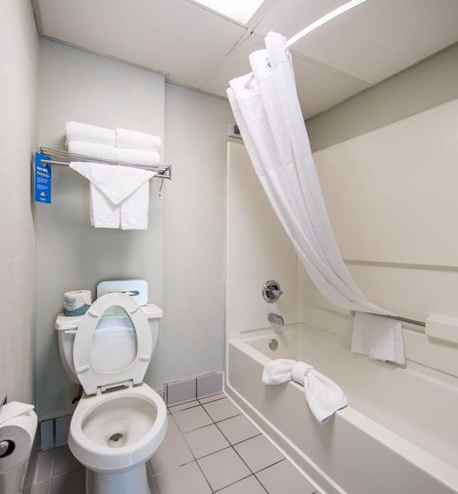 Photo of Bathroom in Jekyll Island