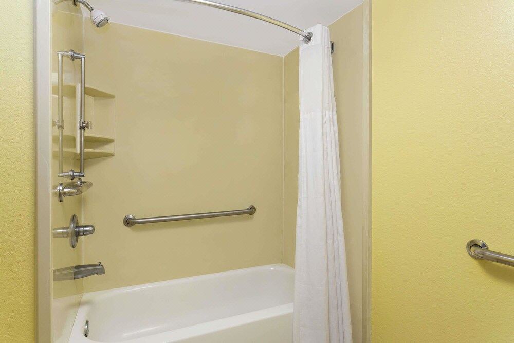 Photo of Bathroom in Tillmans Corner