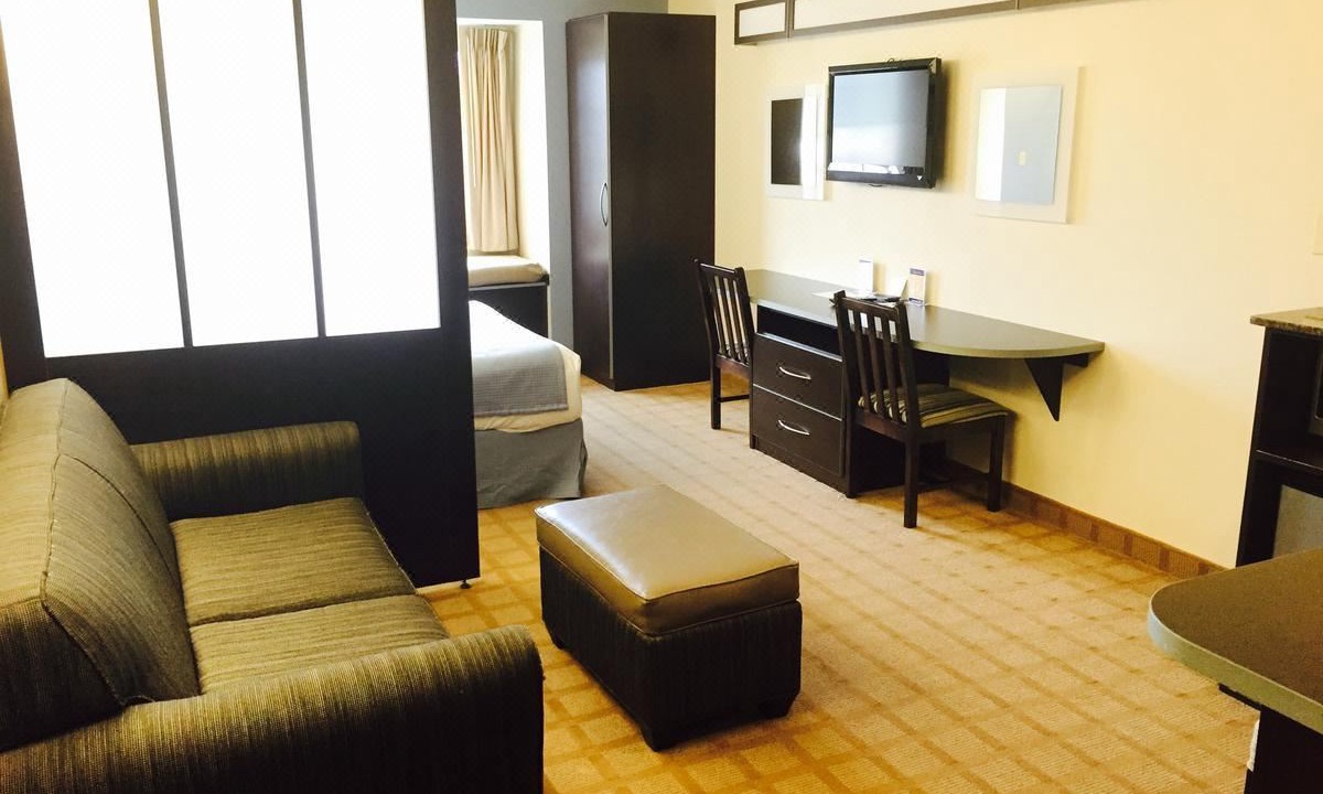 Photo of Livingroom in Hoover